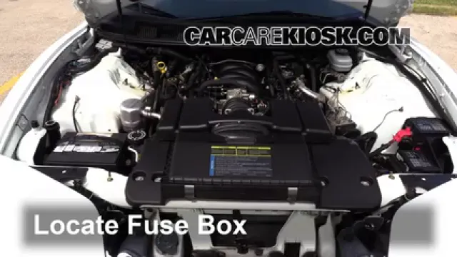 1999 Pontiac Firebird Formula 5.7L V8 Convertible Fusible (moteur) Remplacement